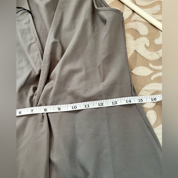 LOVE BONITO Jarlo Low Back Twist Maxi Dress size Medium soft & hands just right - Picture 8 of 14